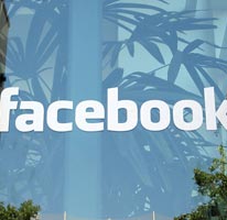 Facebook Plans Greater Music Integration