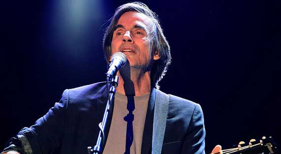 Jackson Browne Takes Acoustic West Coast Swing in 2013