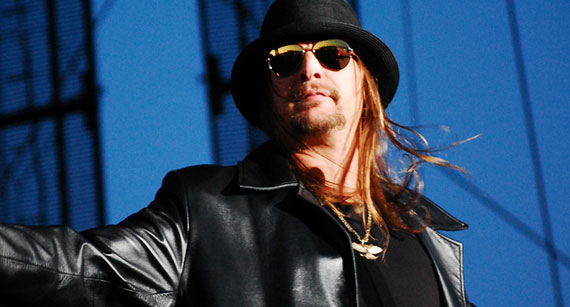 Detroit Lions, Kid Rock Chip in 500 Tickets for the Soldiers