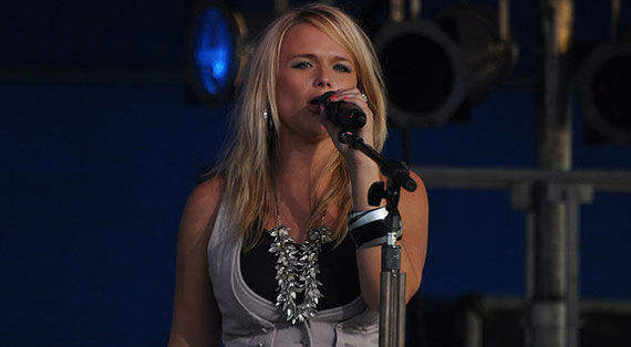 Miranda Lambert Finishing New Album, Preparing 2012 Tour