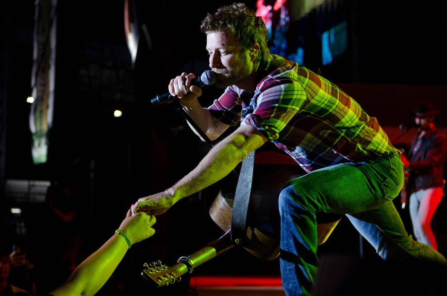 Dierks Bentley at Toadlick Music Festival