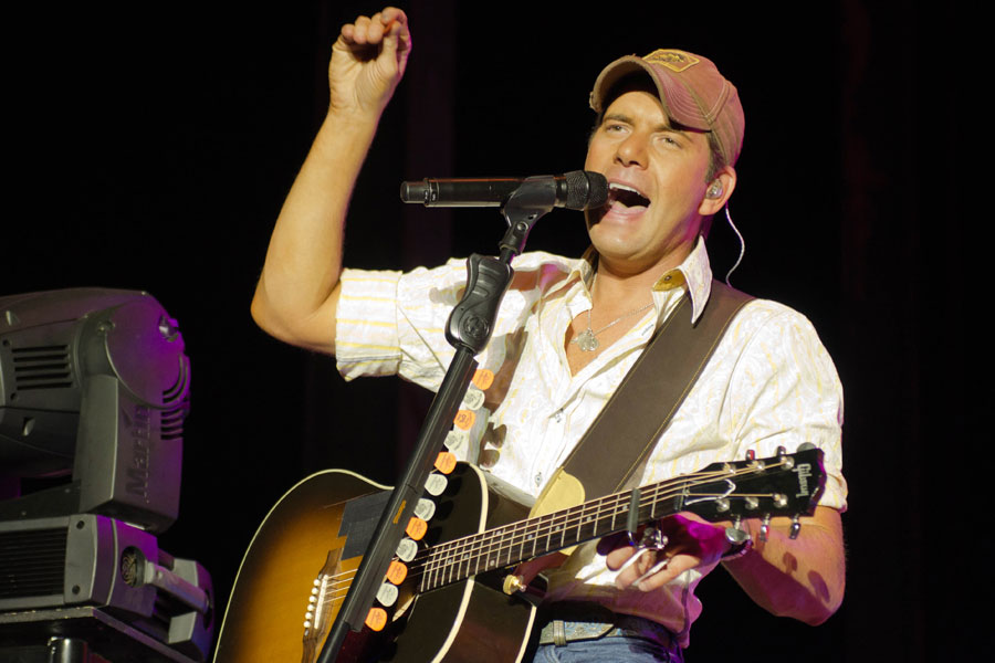 Rodney Atkins at Toadlick Music Festival