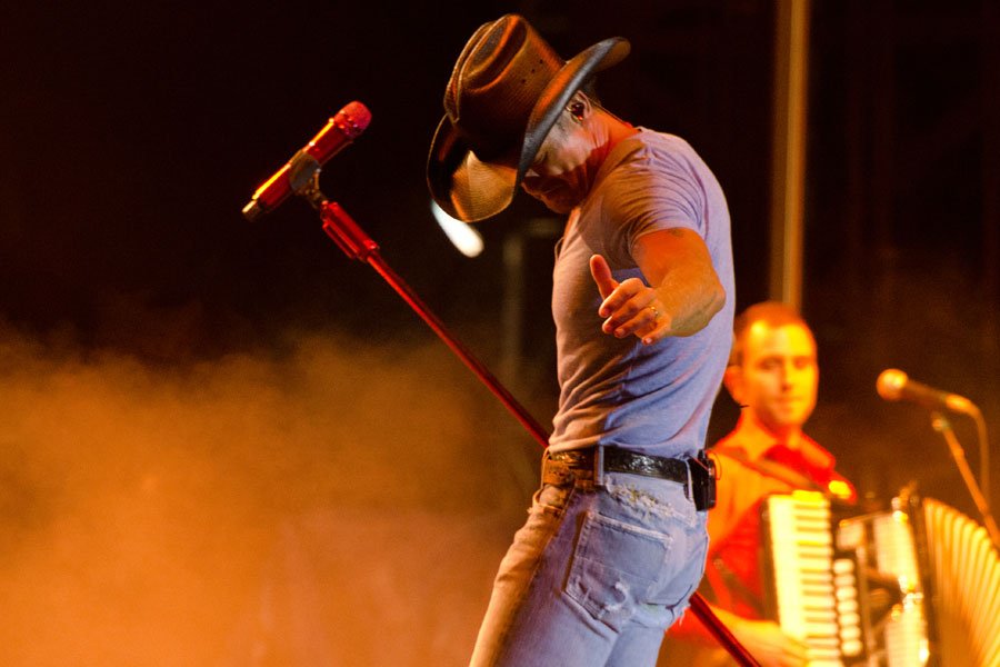 Tim McGraw at BamaJam Festival