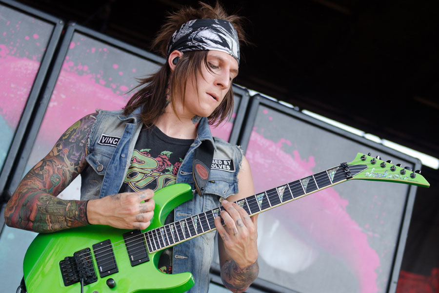 Falling in Reverse at Warped Tour